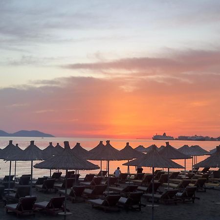 Elmar Comfort Vlorë Exteriör bild
