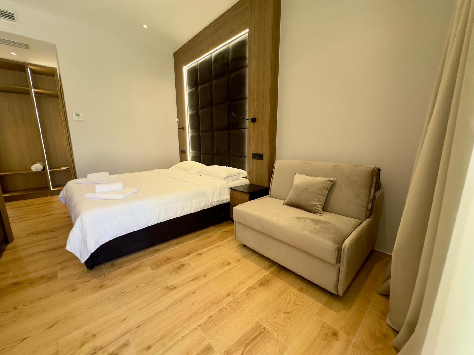 Elmar Comfort Vlorë Exteriör bild